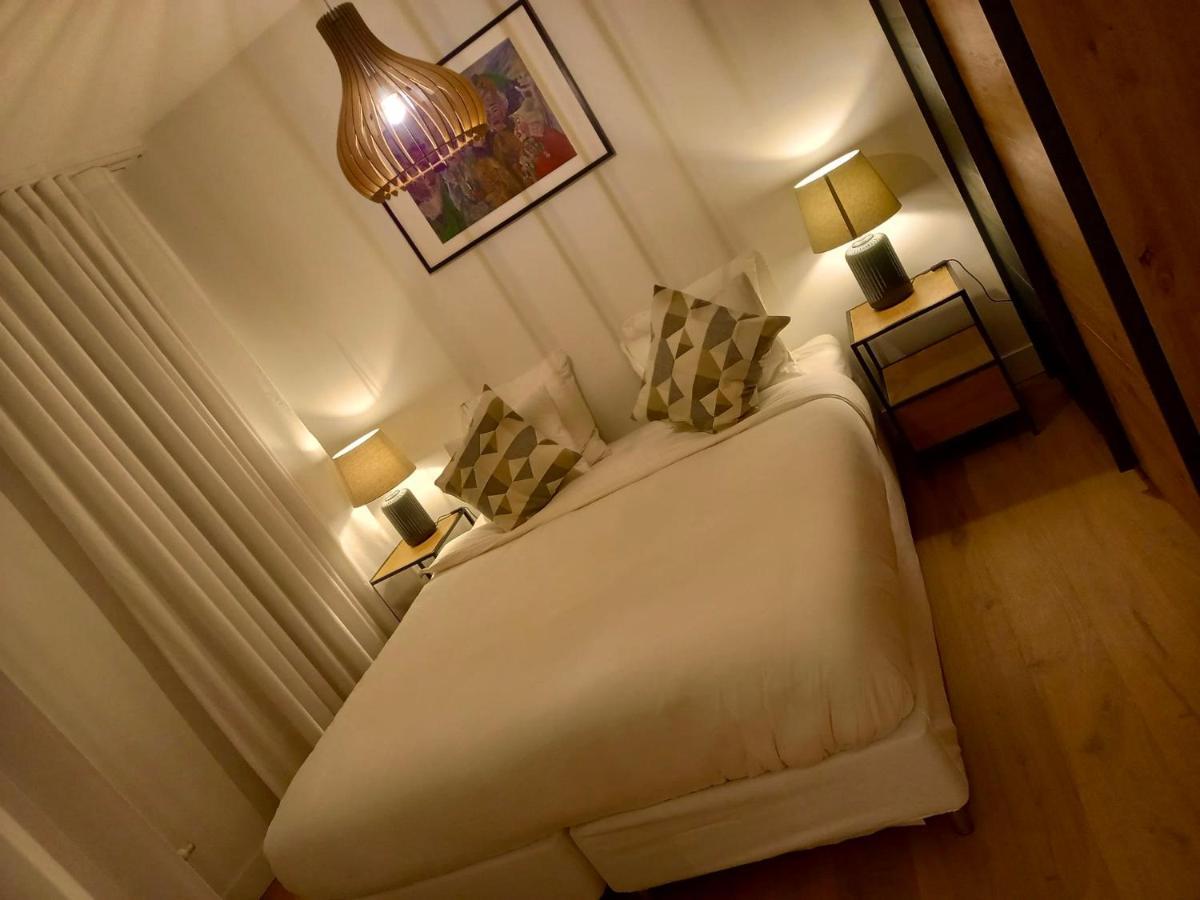 London Tower Apartments - แอนต์เวิร์ป ภายนอก รูปภาพ