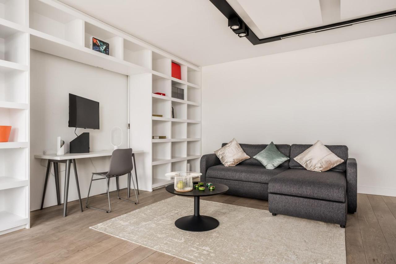 London Tower Apartments - แอนต์เวิร์ป ภายนอก รูปภาพ